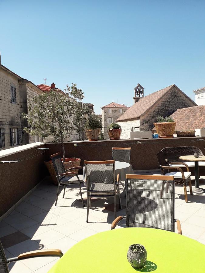 Guest House Klaudija Trogir Exterior foto