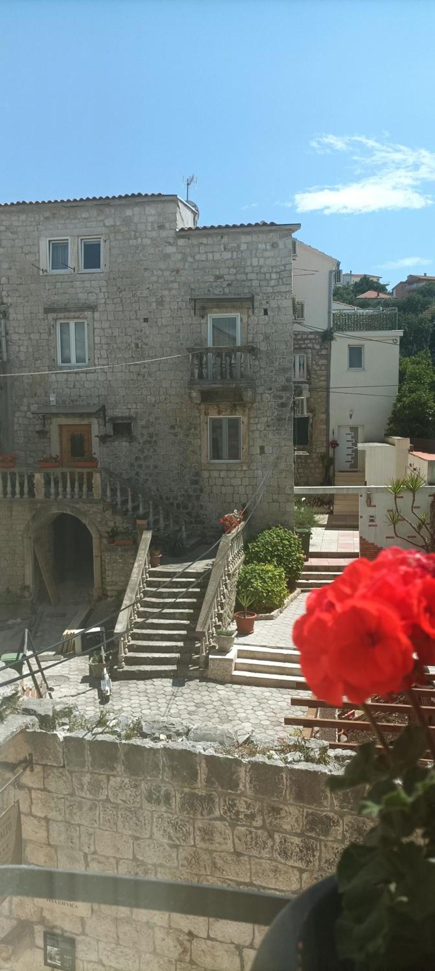 Guest House Klaudija Trogir Exterior foto